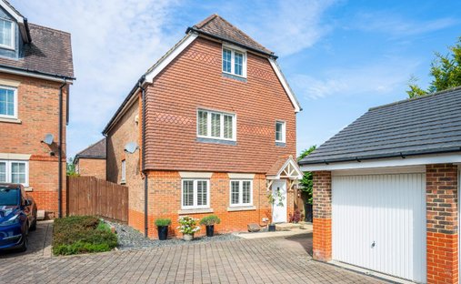 House in Nork, Reigate and Banstead, England 1