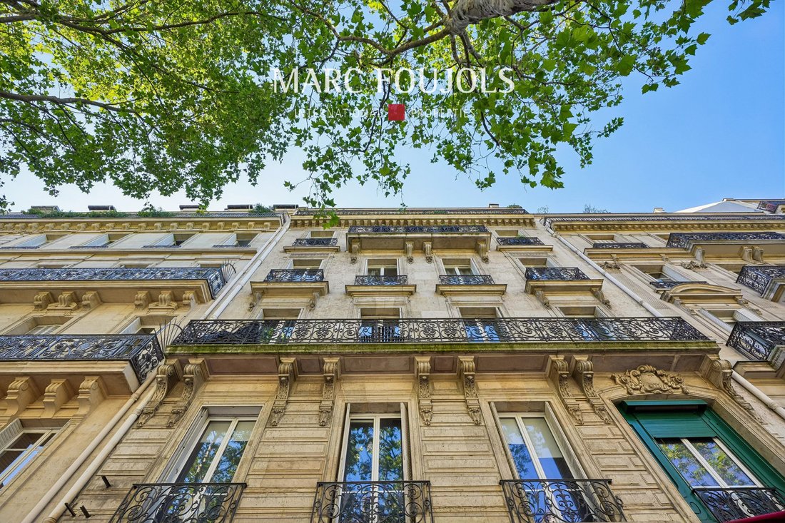 Apartment in Hoche-Friedland, Paris 8e Arrondissement, Paris 3 - 18006804