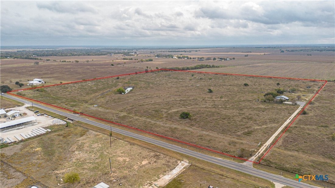 House in Martindale, Texas, United States 1 - 18006576