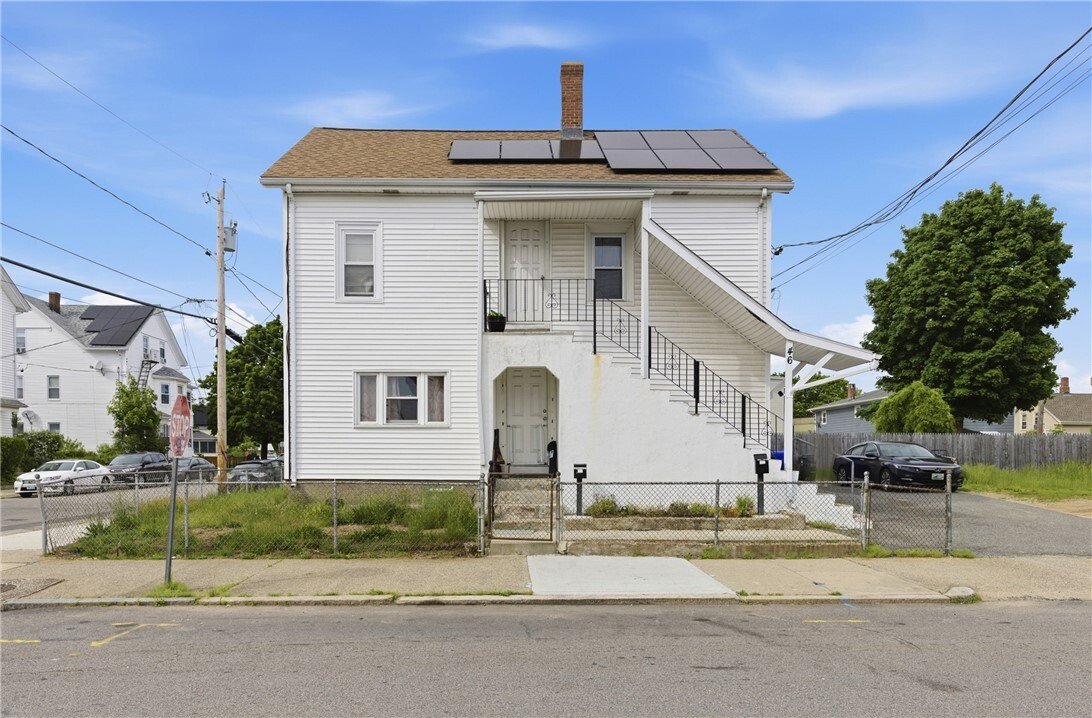Pawtucket, Rhode Island, United States 1 - 18007519