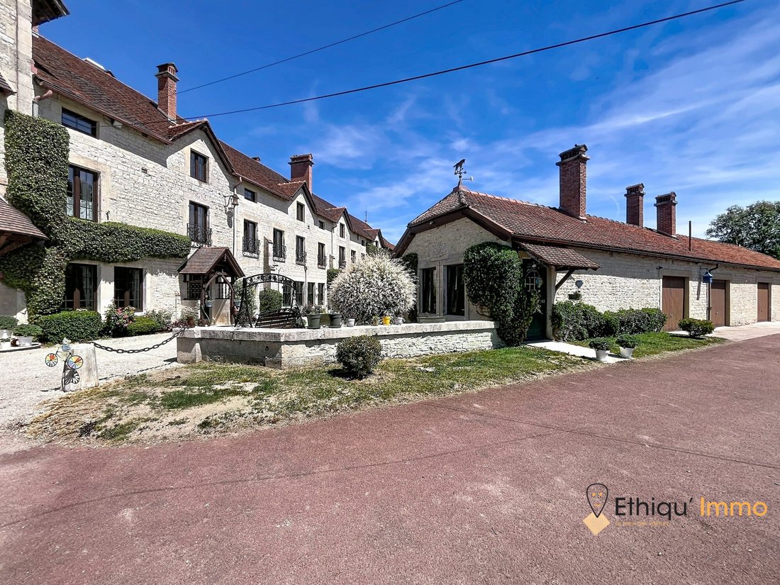 Estate in Laferte-sur-Aube, Grand Est, France 2 - 17995631