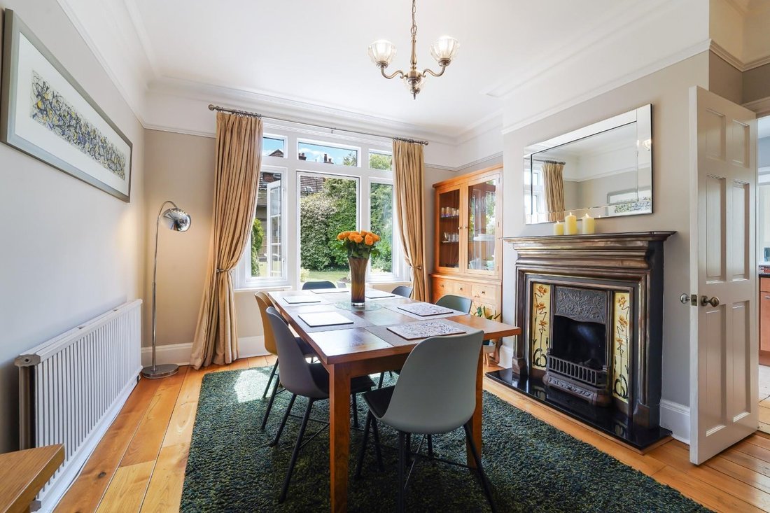 House in Epsom, England, United Kingdom 4 - 18007855