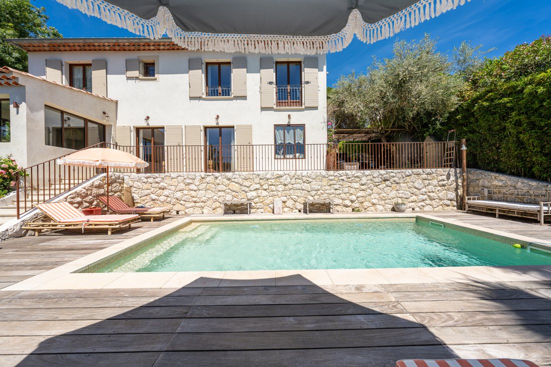 Villa in Saint-Paul-de-Vence, Provence-Alpes-Côte d'Azur, France 4 - 18008764