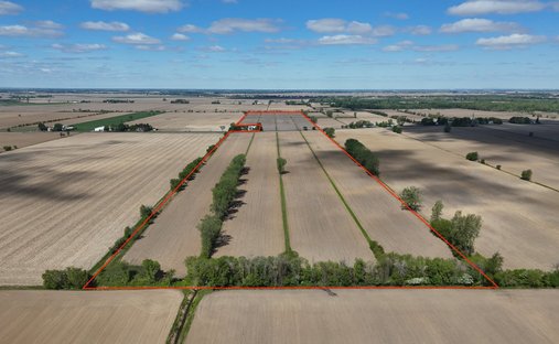 Land in Saint-Jean-sur-Richelieu, Quebec, Canada 1