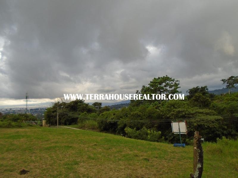 Land in Escazu, San José Province, Costa Rica 4 - 18004538