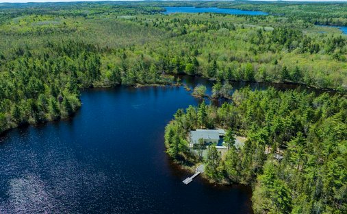 House in East Clifford, Nova Scotia, Canada 1