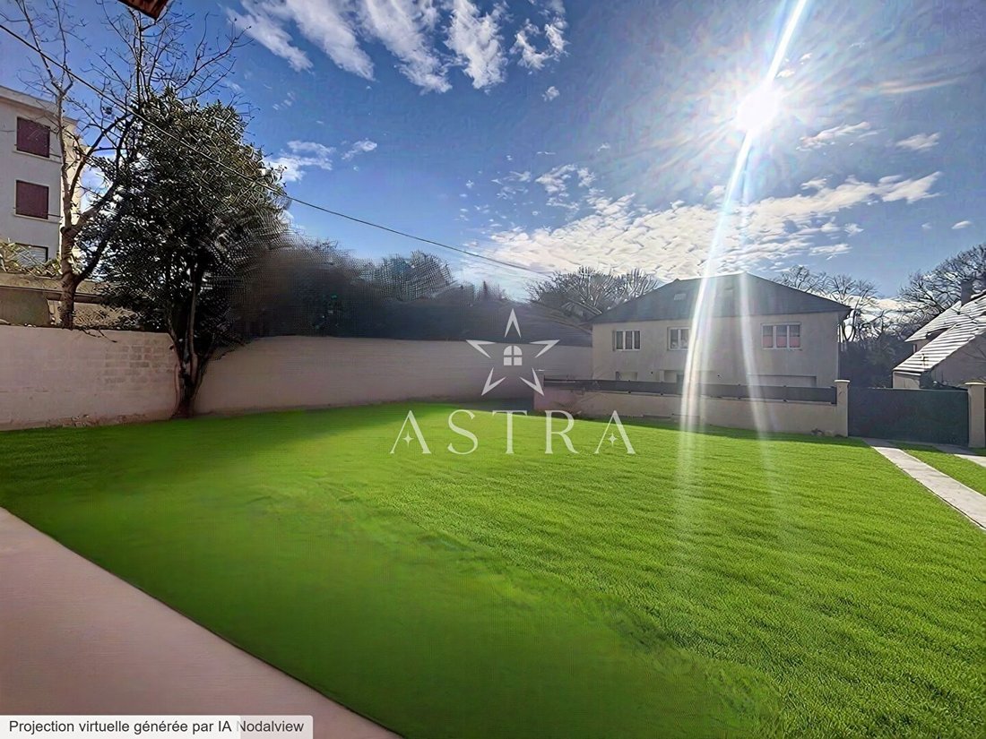 House in Antony, Ile-de-France, France 3 - 18009130