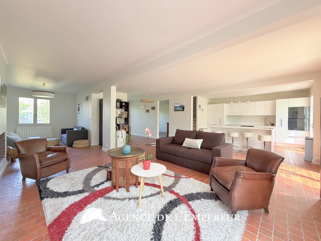 House in Centre Ville, Rueil-Malmaison, France 2 - 18009093