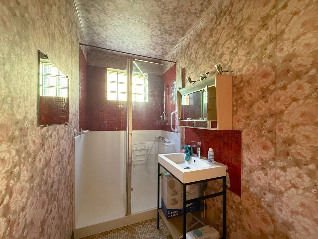 House in Chatou, Ile-de-France, France 4 - 18009468