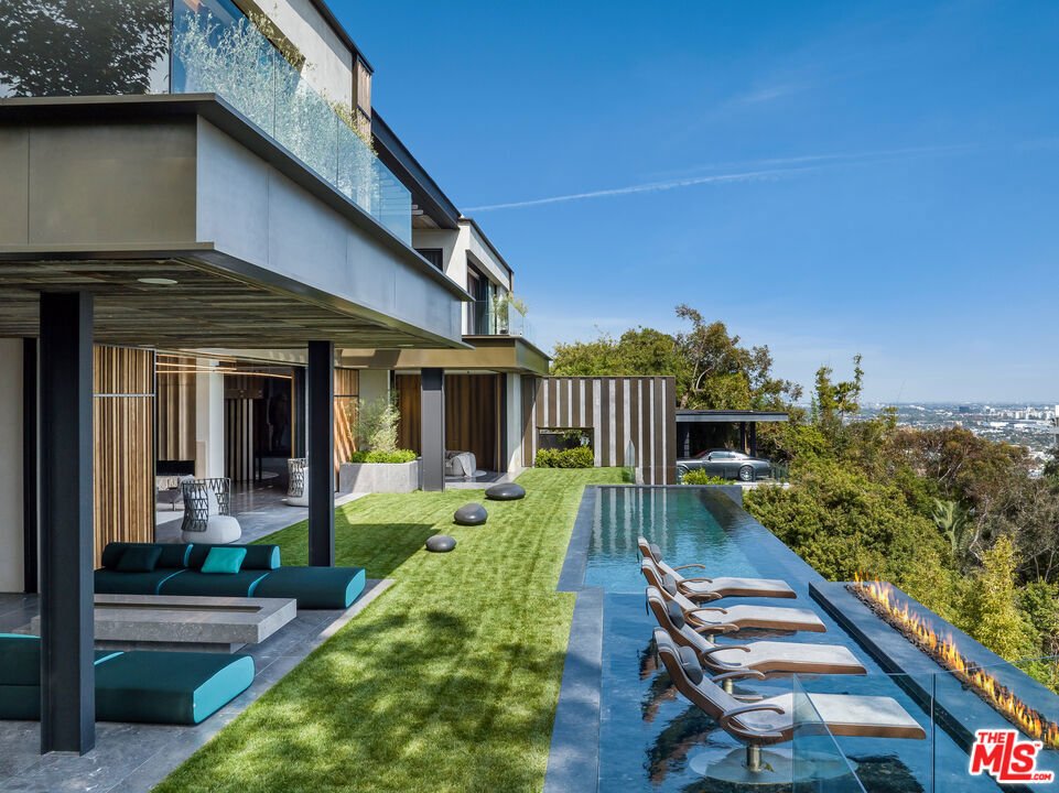 House in Los Angeles, California, United States 1 - 18008335