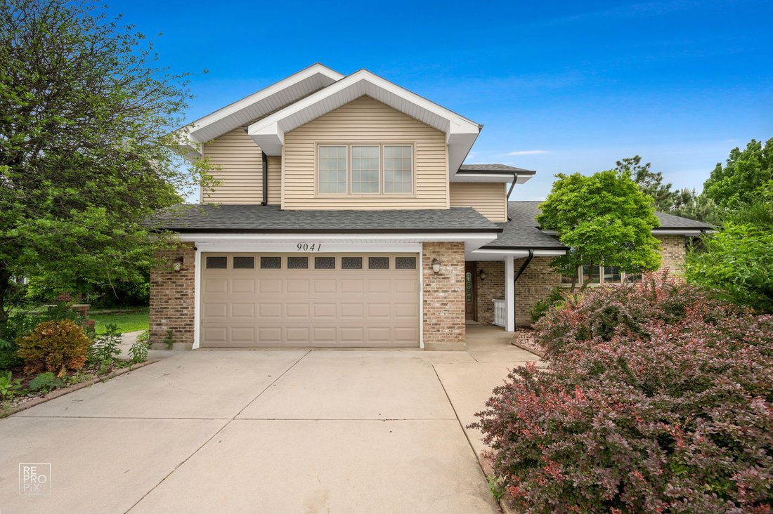 House in Orland Park, Illinois, United States 1 - 18005415