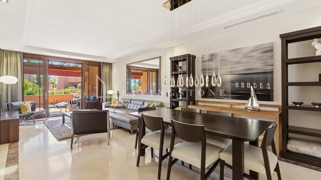 Apartment in Estepona, Andalusia, Spain 2 - 18007773