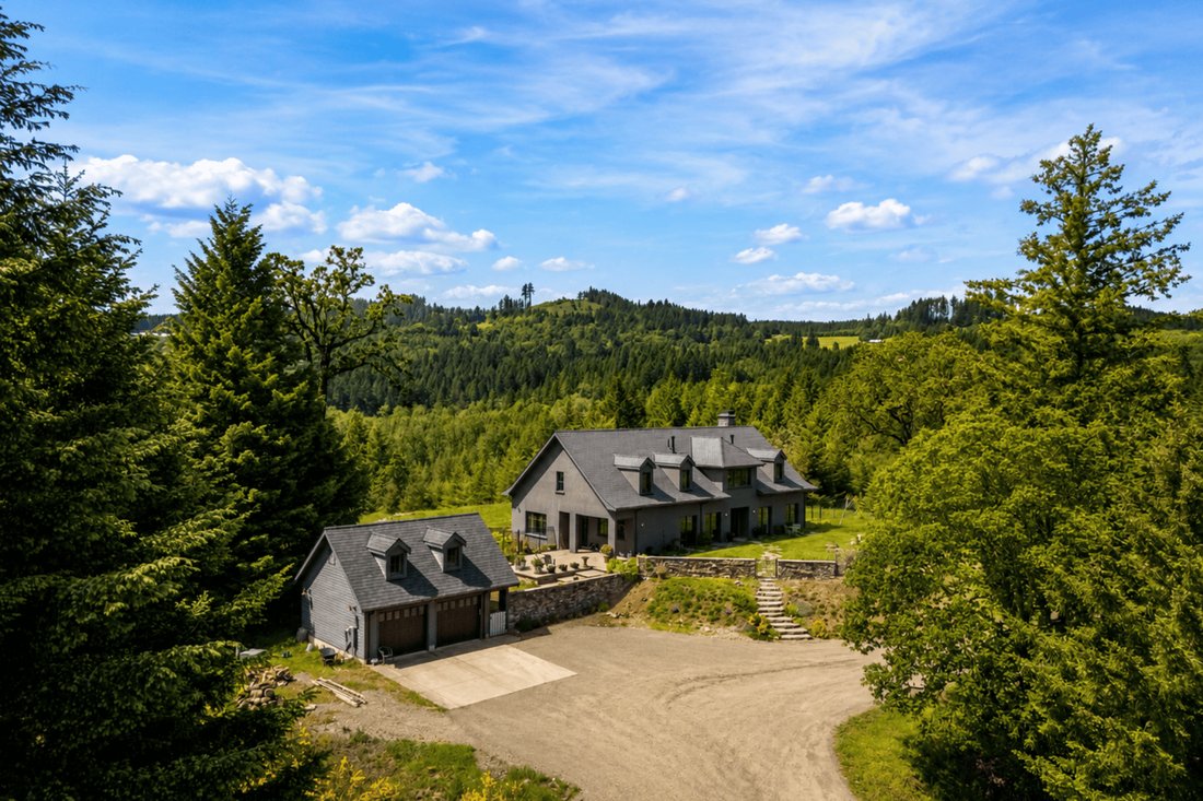 House in Dallas, Oregon, United States 4 - 18006833
