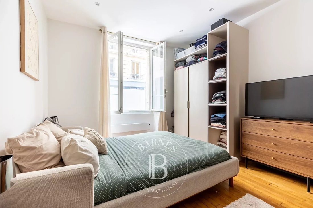 Apartment in Batignolles-Cardinet, Paris 17e Arrondissement, Paris 4 - 18006352
