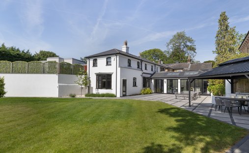Maison à Kingston upon Thames, Angleterre, Royaume-Uni 1