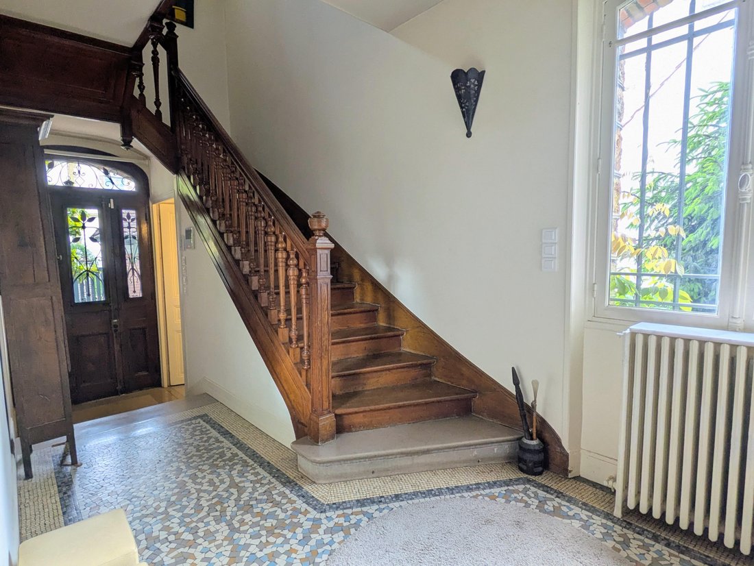 House in Centre Ville-Commerce, Enghien-les-Bains, France 2 - 18006415