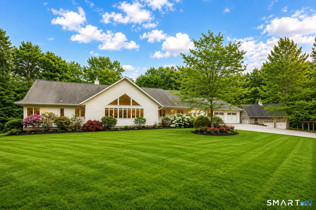 House in Willington, Connecticut, United States 3 - 18004681