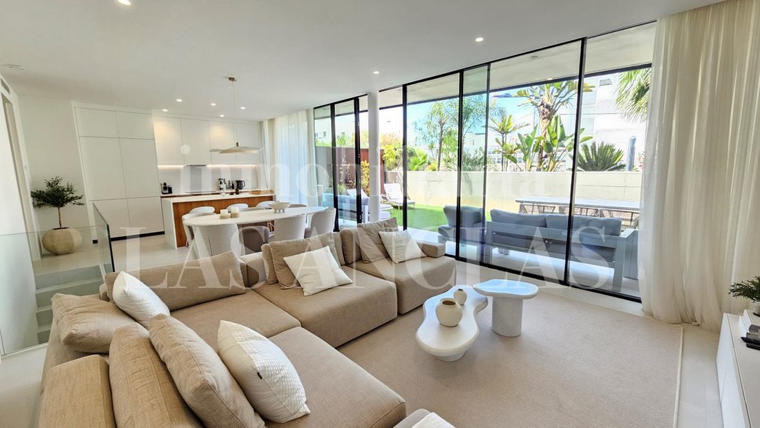 Apartment in Cap Martinet, Santa Eularia des Riu, Balearic Islands 2 - 18010121