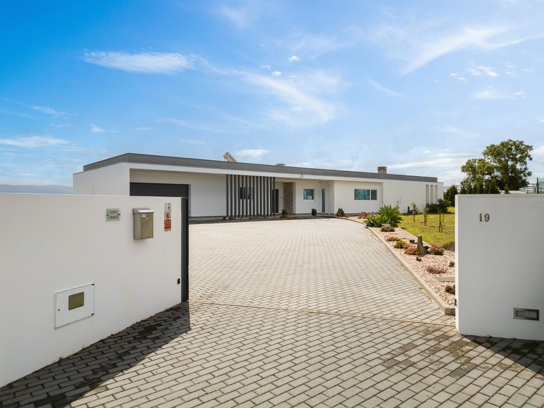 House in Barrio, Leiria District, Portugal 2 - 18010952