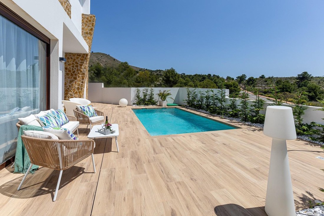 Villa in Finestrat, Valencian Community, Spain 3 - 18011650