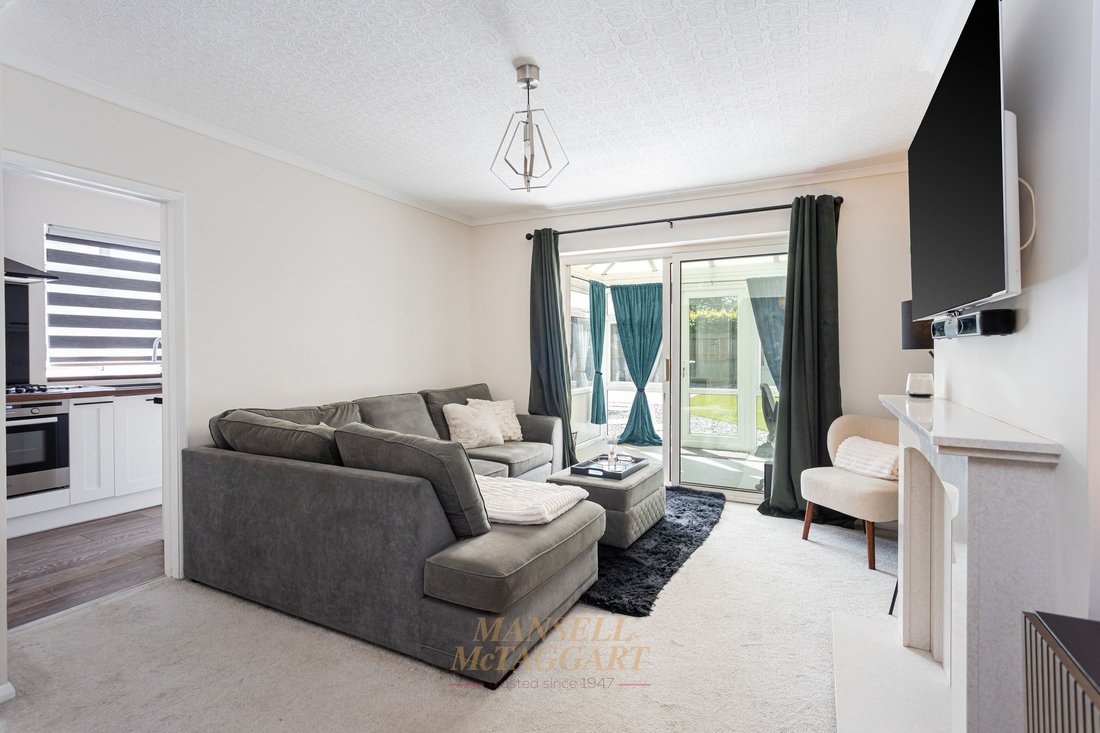 Casa a Horley, Inghilterra 3 - 18006157