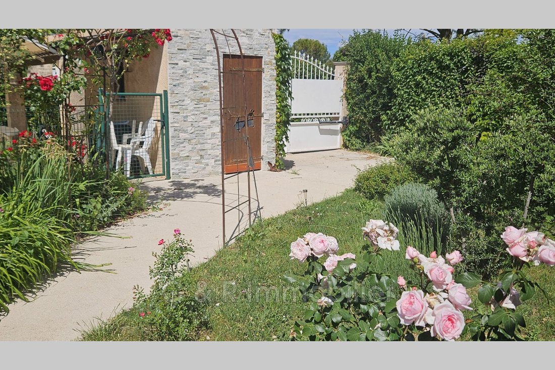 Villa in La Bouilladisse, Provence-Alpes-Côte d'Azur, France 5 - 18006052