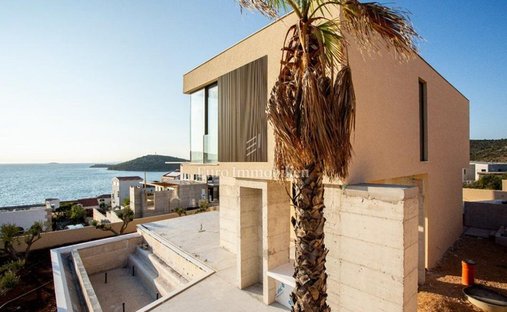 Casa en Ražanj, Condado de Šibenik-Knin, Croacia 1