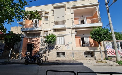 Tenuta a Rouf District, 3rd District of Athens, Athens 1