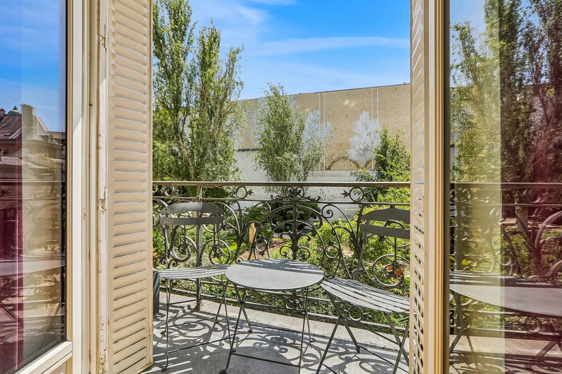 Apartment in Cambronne-Garibaldi, Paris 15e Arrondissement, Paris 2 - 18012342