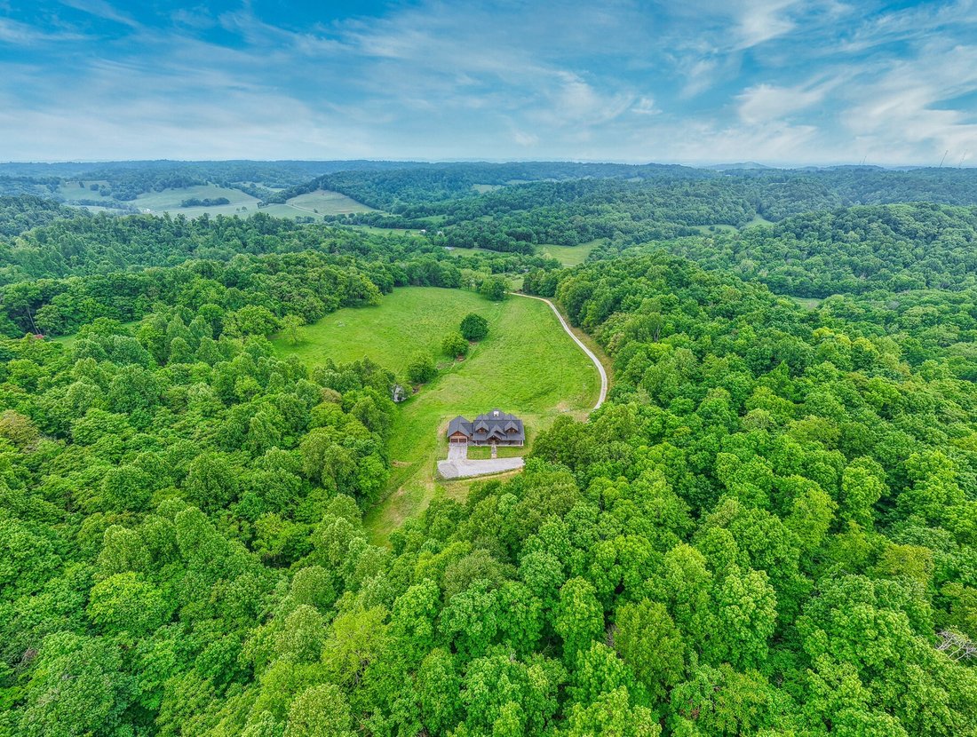 House in Belfast, Tennessee, United States 3 - 18009935