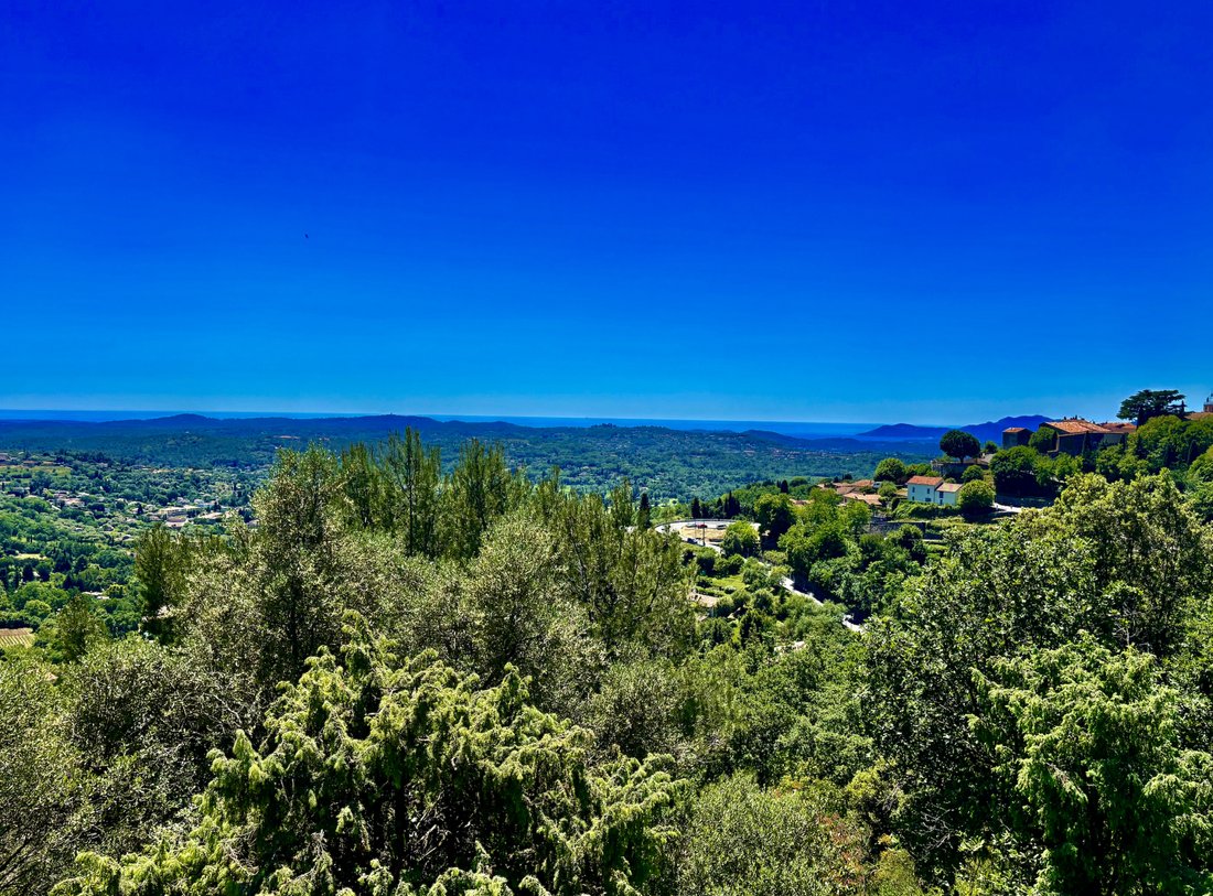 House in Châteauneuf-Grasse, Provence-Alpes-Côte d'Azur, France 4 - 18009332