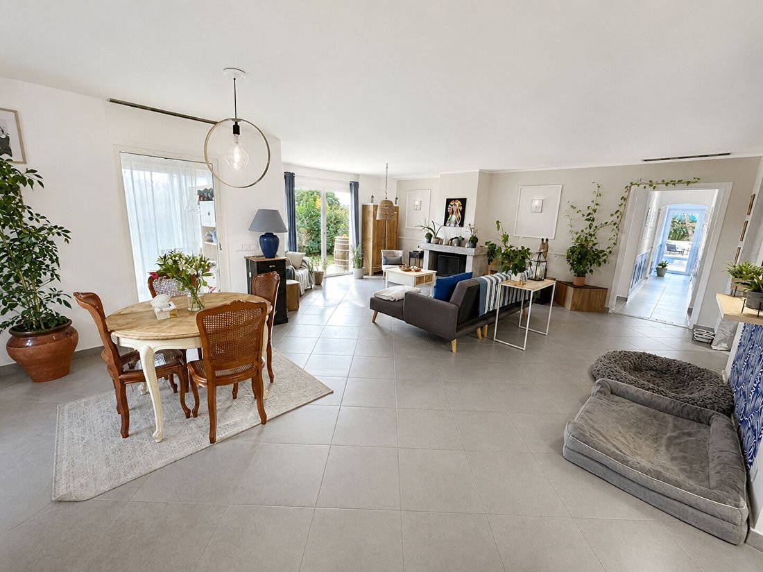 Villa in Zonza, Corsica, France 1 - 17977348