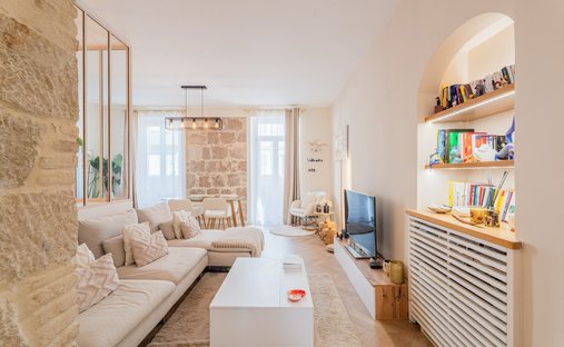 Apartment in Le Port, Nice, France 1