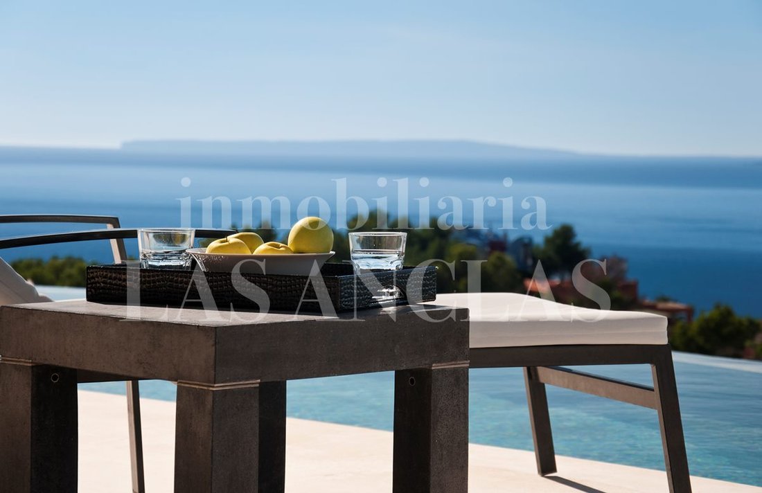 Villa in Ibiza Town, Balearic Islands, Spain 4 - 18010146