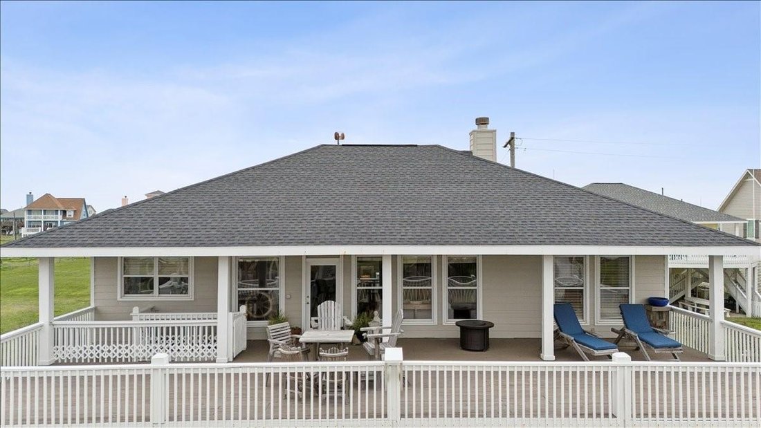 House in Bolivar Peninsula, Texas, United States 5 - 18009712