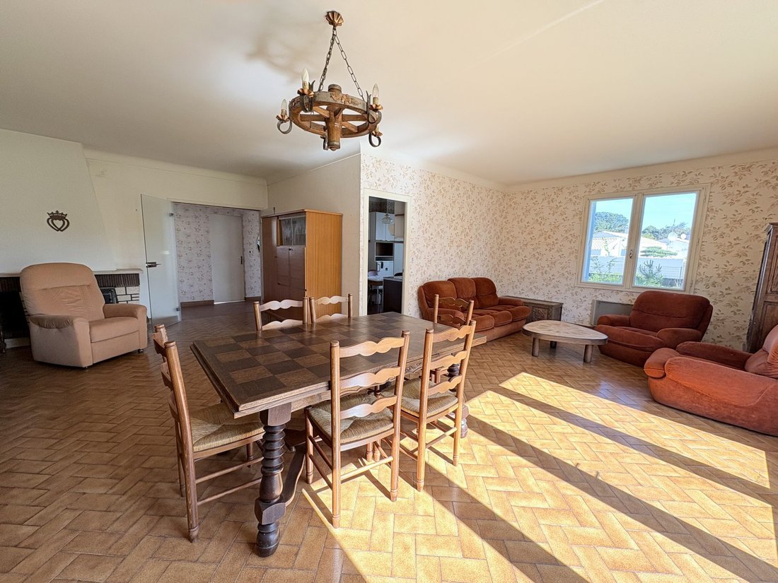 House in Noirmoutier Centre, Noirmoutier-en-l'Île, France 2 - 18008646