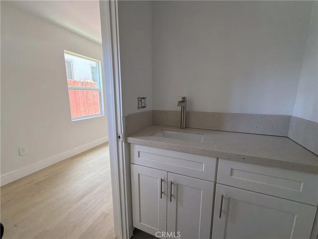Condo in Los Angeles, California, United States 4 - 17872483