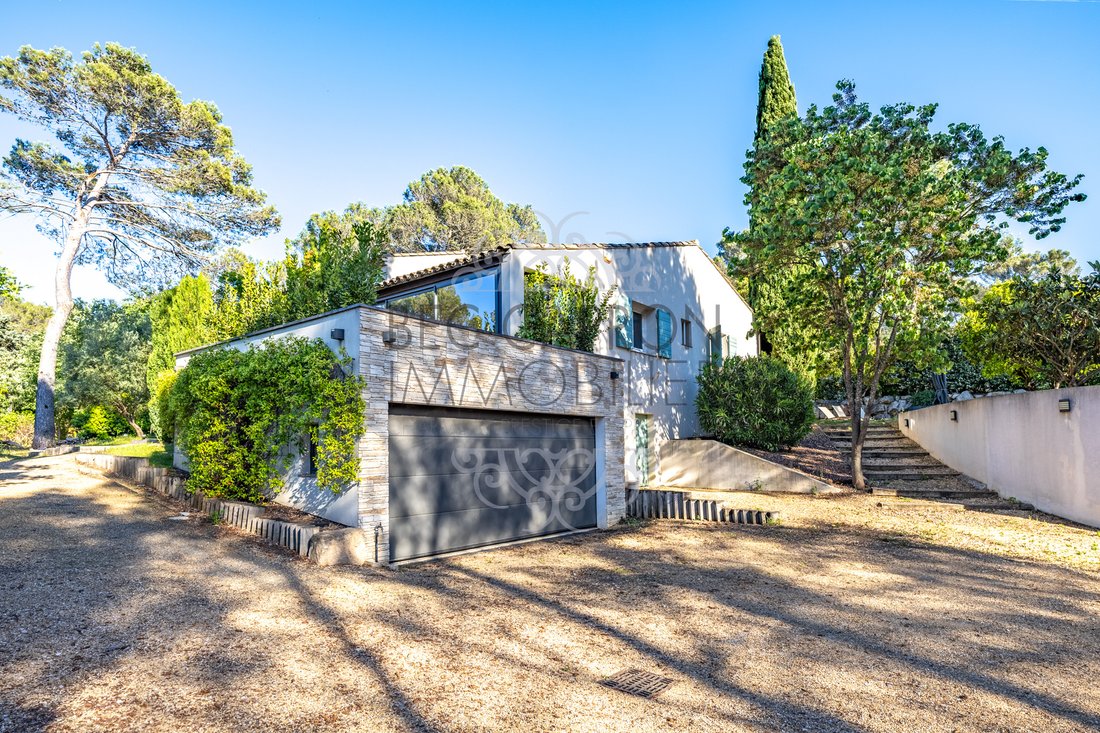 Villa in Granettes-Jauberte-Sainte Anne, Aix-en-Provence, France 3 - 18005781
