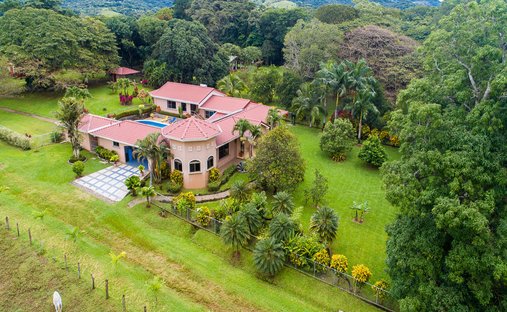 House in Higuito, Alajuela Province, Costa Rica 1
