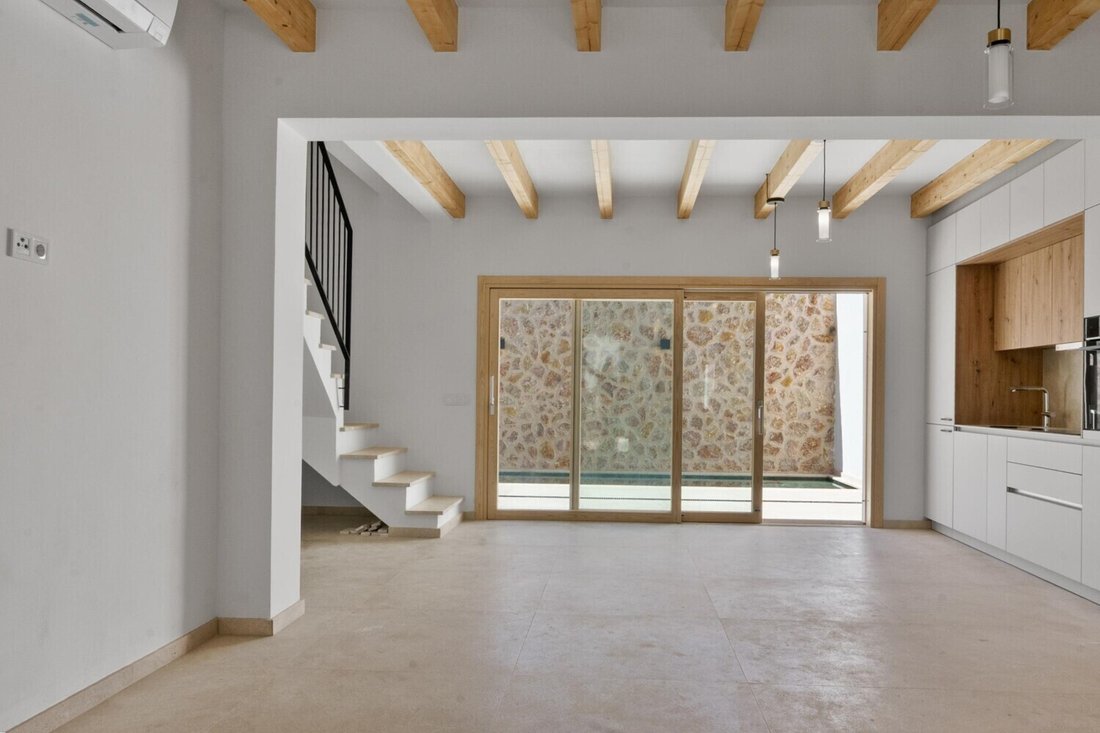 Townhouse in Pollenca, Balearic Islands, Spain 4 - 18010679