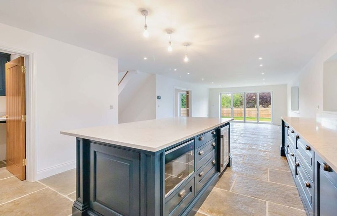 House in Fletching, England 2 - 18006230