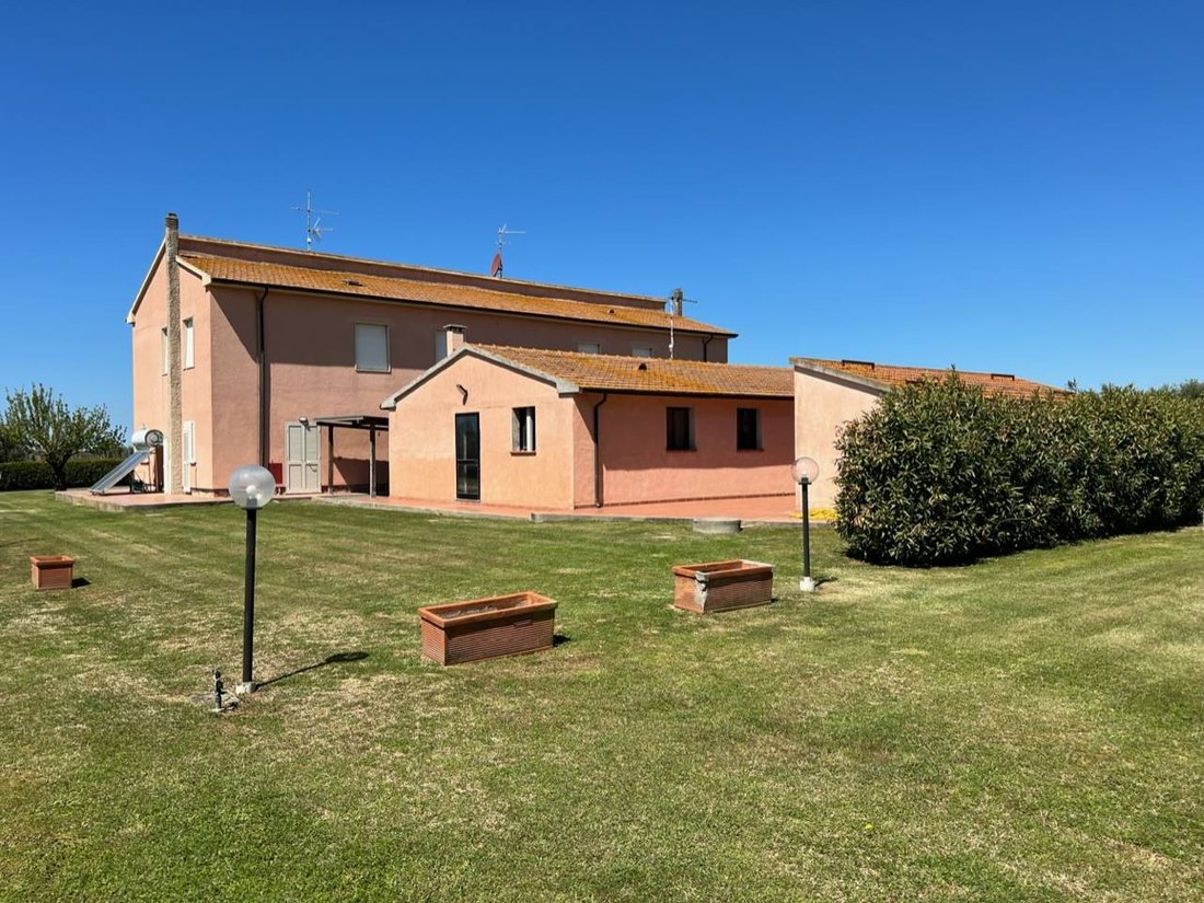 Country House in Castagneto Carducci, Tuscany, Italy 2 - 18004997