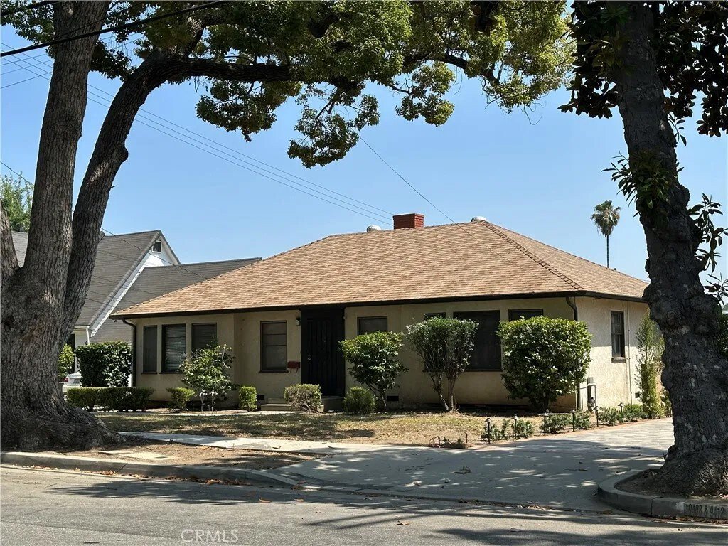 Temple City, California, United States 1 - 18008401