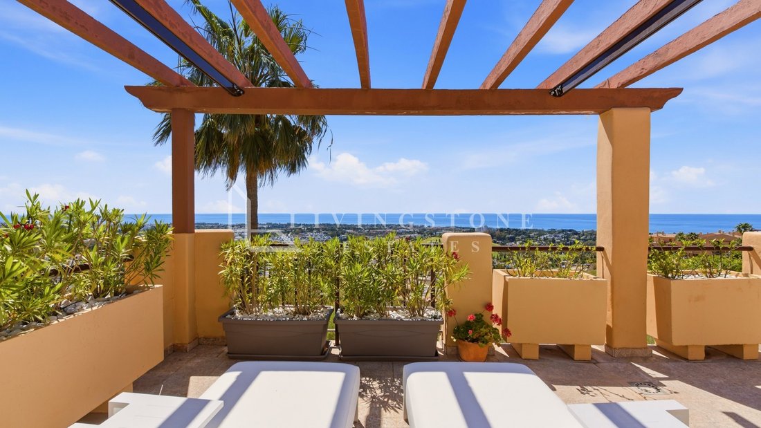 Apartment in Benahavis, Andalusia, Spain 1 - 18007713