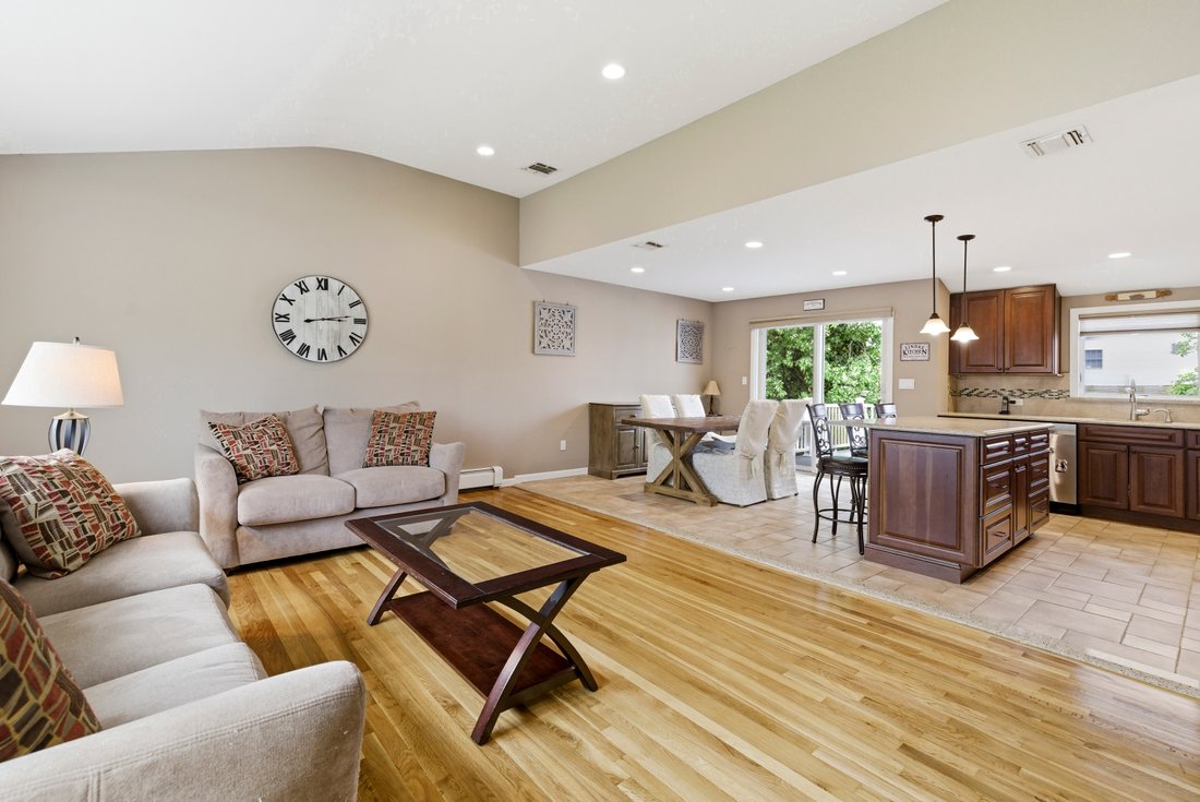 House in East Rockaway, New York, United States 2 - 18007212