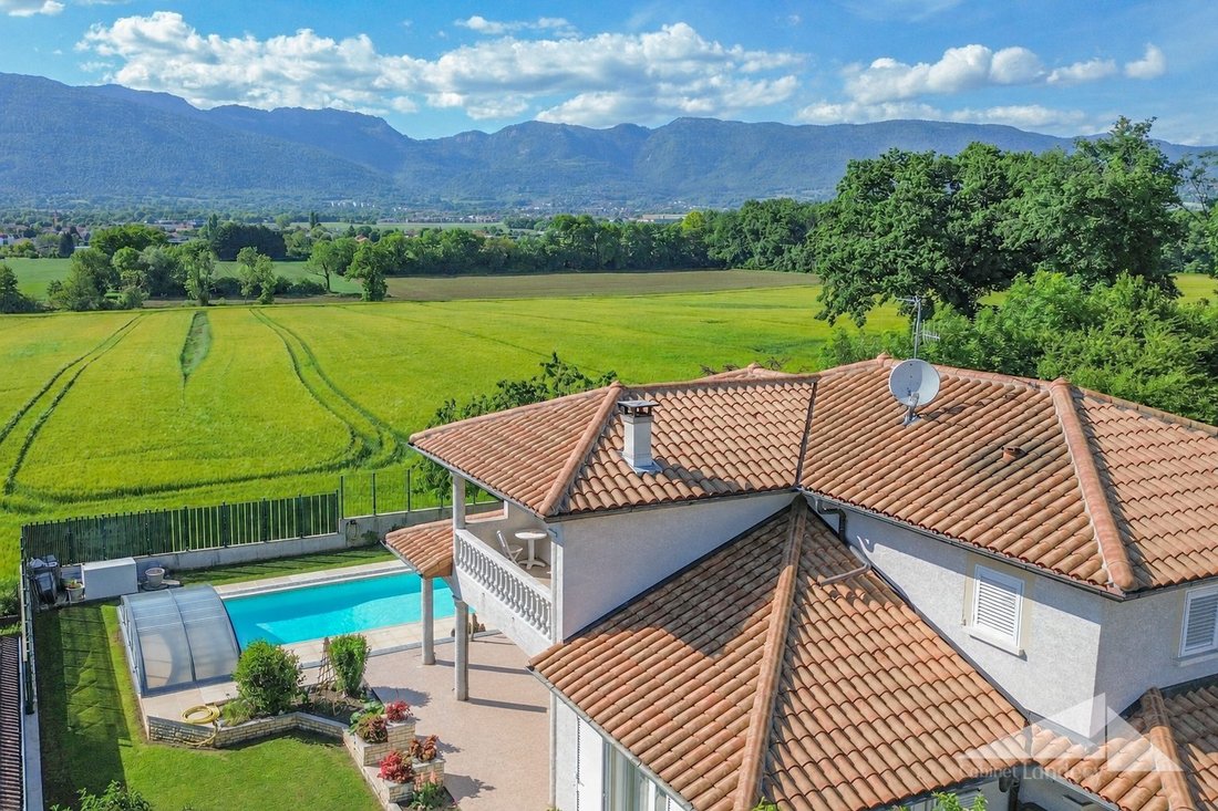House in Ornex, Auvergne-Rhône-Alpes, France 1 - 17990493
