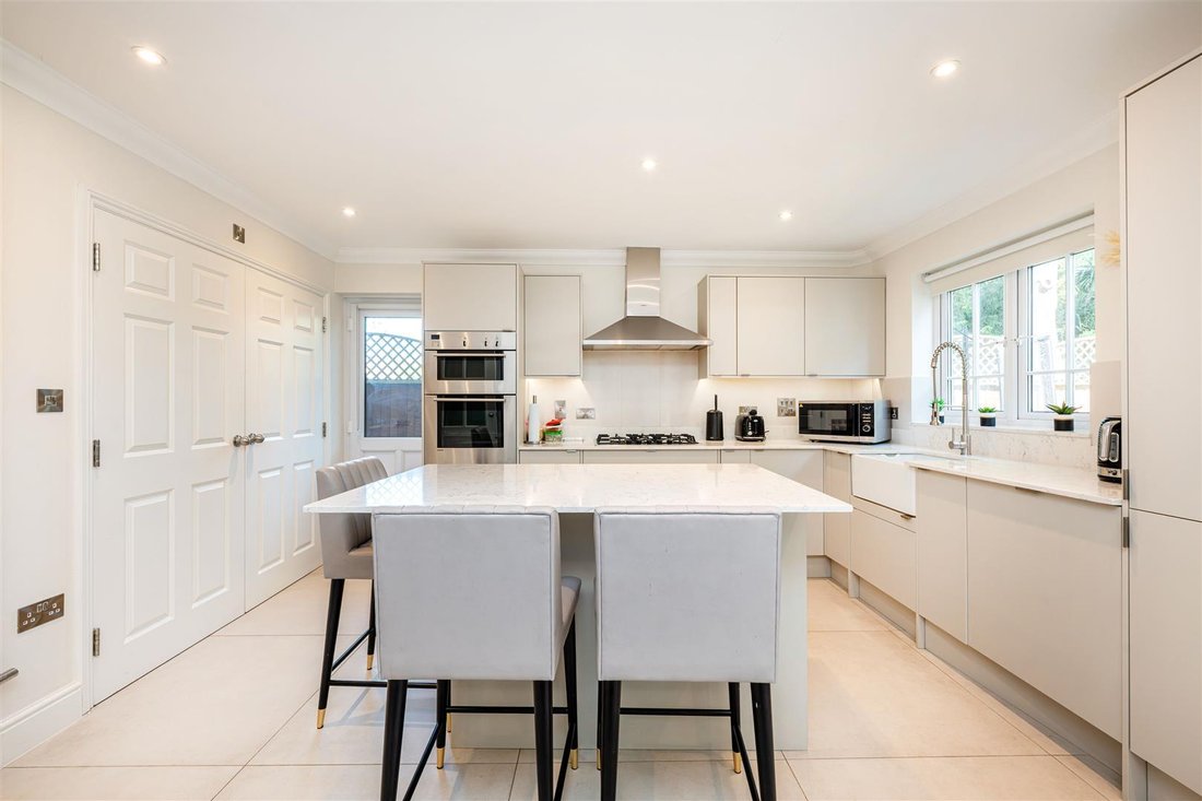 House in Brondesbury Park, Brent, England 4 - 18007703
