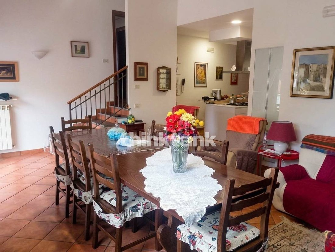 Villa in Trecastagni, Sicily, Italy 4 - 18012064