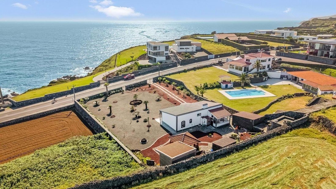 Villa in Sao Bartolomeu de Regatos, Azores, Portugal 3 - 18009729