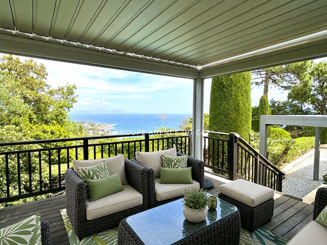 Villa in Les Issambres, Roquebrune-sur-Argens, France 5 - 18011365